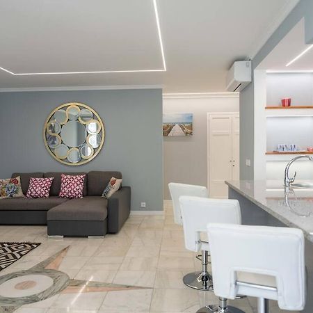 D.Henrique I Apartamento Frente Ao Savoy Palace Funchal  Zewnętrze zdjęcie