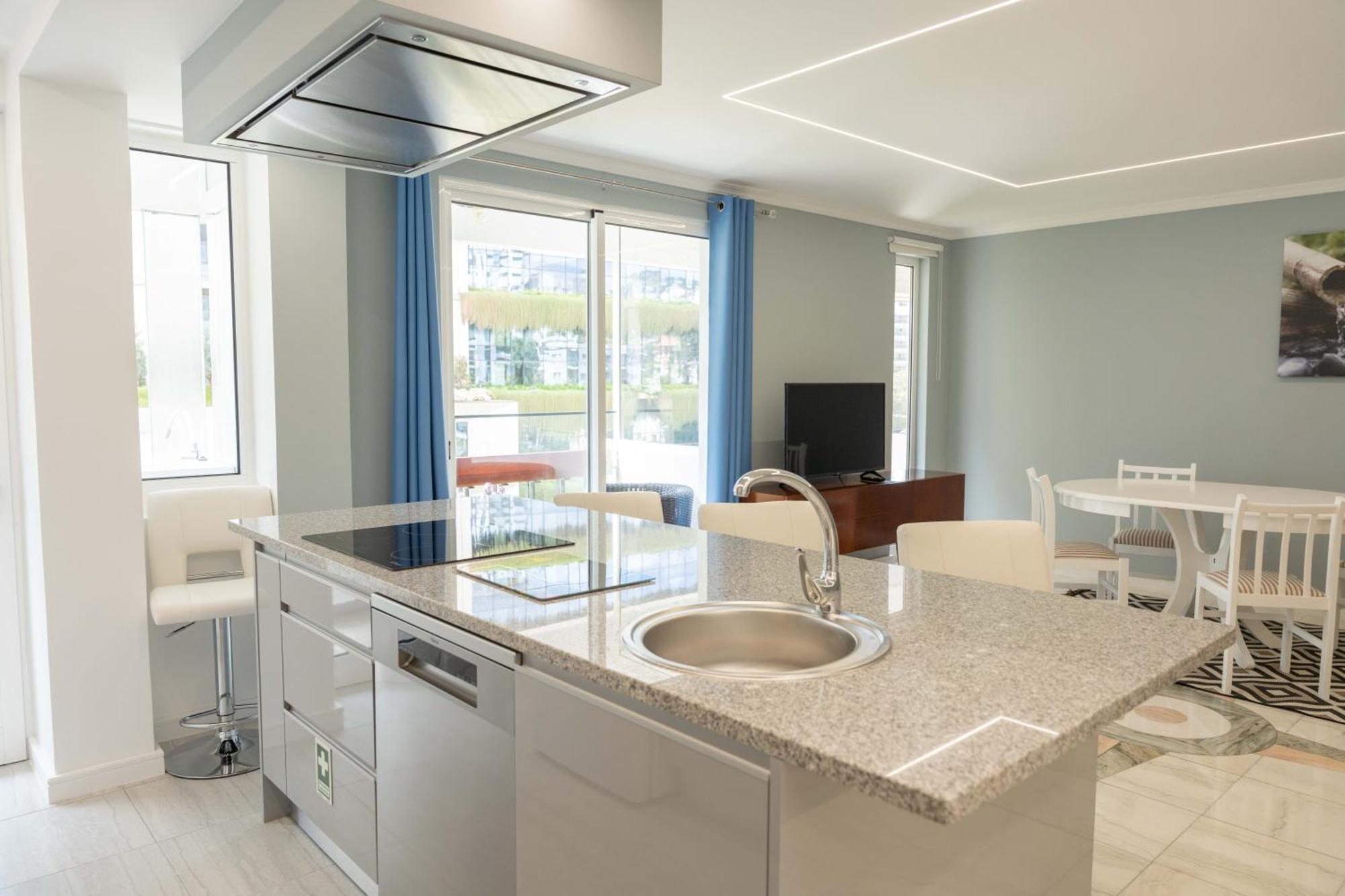 D.Henrique I Apartamento Frente Ao Savoy Palace Funchal  Zewnętrze zdjęcie